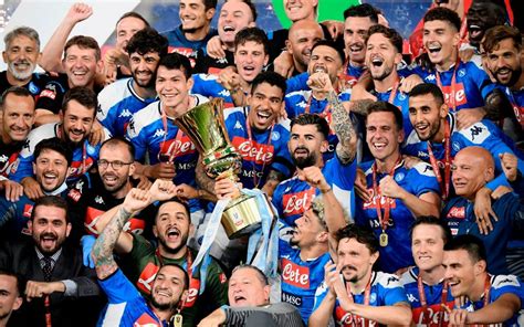 tudor con la maglia della ah vinto scudetti-coppa italia-coppa europea|Coppa Campioni d'Italia .